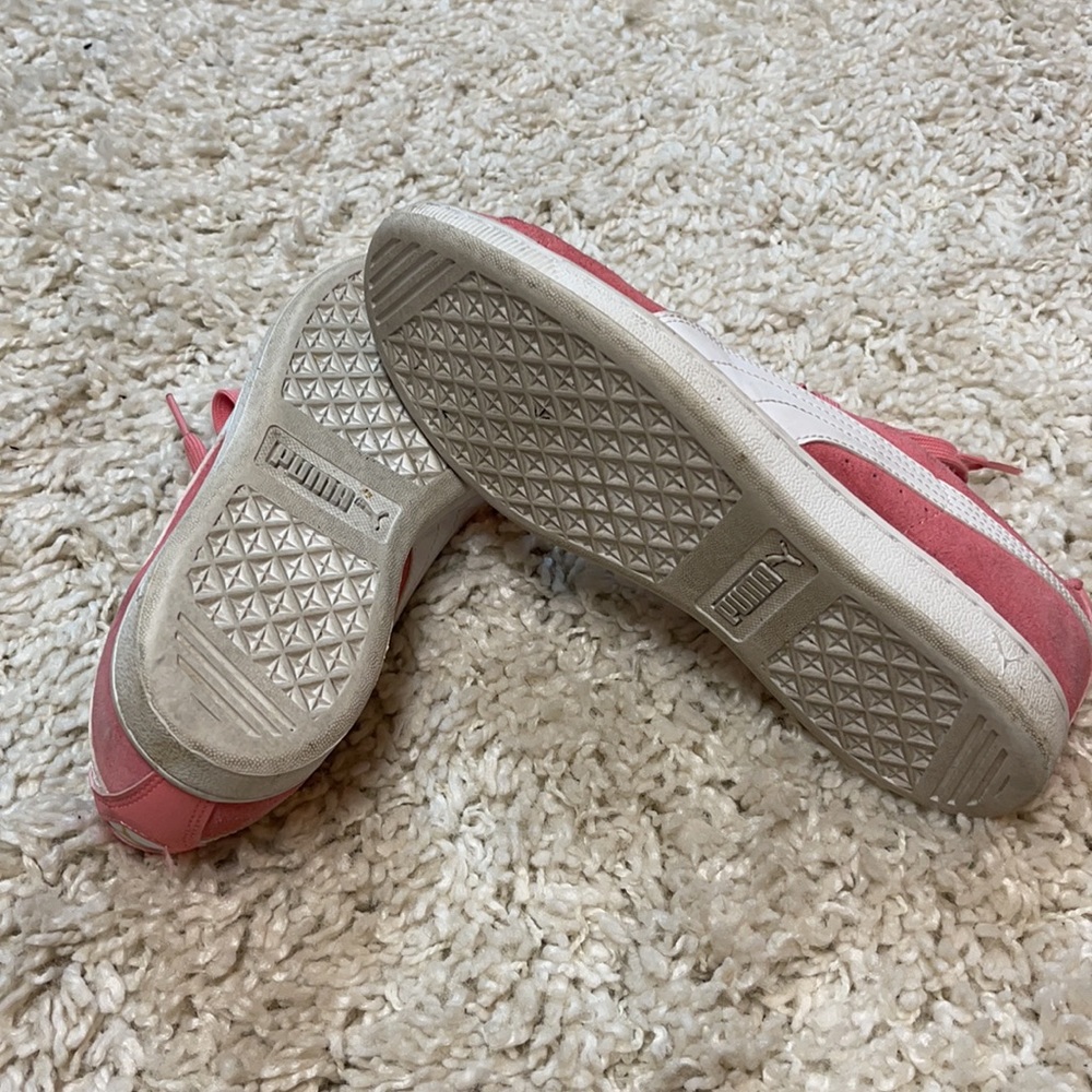 Pink Pumas - Picture 6 of 7